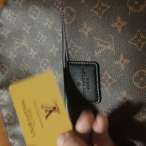 LOUIS VUITTON Discovery Backpack Limited Edition LV Rubber monogram canvas PM - Picture 3 of 5